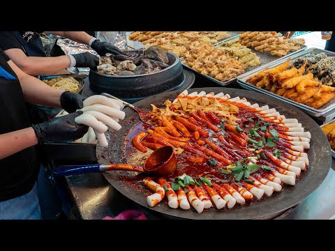 떡볶이 끝판왕!? 역대급 대왕 떡볶이? 줄서서 먹는 콩나물 가래 떡볶이,튀김,어묵,순대 분식 맛집/Spicy Rice Cake Tteokbokki-Korean Street Food