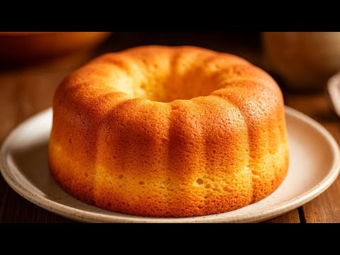 The famous Italian lemon cake that melts in your mouth! Simple and delicious!