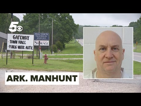 Looking into the former police chief who escaped an Arkansas prison