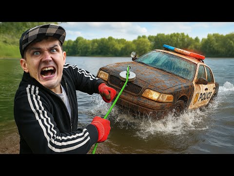 Found a POLICE CAR Underwater During Magnet Fishing!