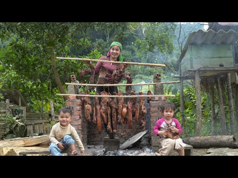 Here's how I make smoked pork with my two young children - and then take it to the market to sell