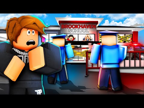 SCHOOL LOCKDOWN Happened.. So I BROKE IN! (Brookhaven RP)
