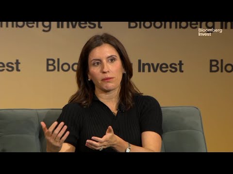 Wall Street Weighs in on Public-Private Credit Merge