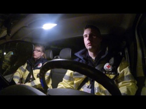 Beistand für Hinterbliebene: Die Arbeit des Kriseninterventionsteams | SPIEGEL TV