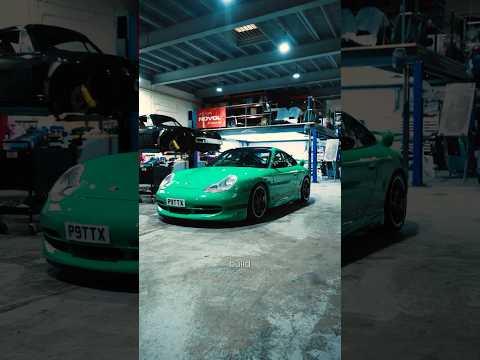 One of the very first MLR 996 builds 💚Full Clubsport spec, lightweight focus, RS inspired.