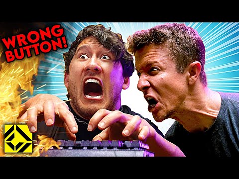 VFX PRO Must Guide Noob Through CGi Hell (feat. Markiplier)