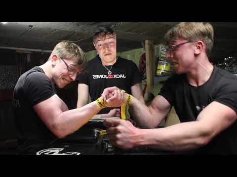 What 200 days of Growing Thicker Wrists and Hands did to me