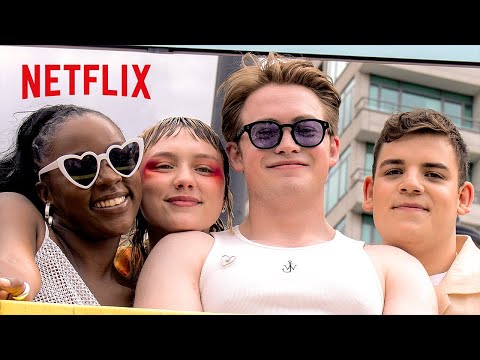 The Heartstopper Cast At Pride in London 🍂🌈 | Netflix