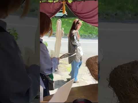 She Serves 2000 people a Day with No Breaks! Making it Look EASY!