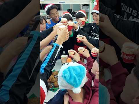 Inside a Japan’s Top-Tier Soccer Team’s Christmas Party ⚽️🎄#japanesefood