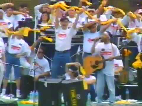 民主歌聲獻中華 盧冠廷、劉天蘭 陪著你走 031/139