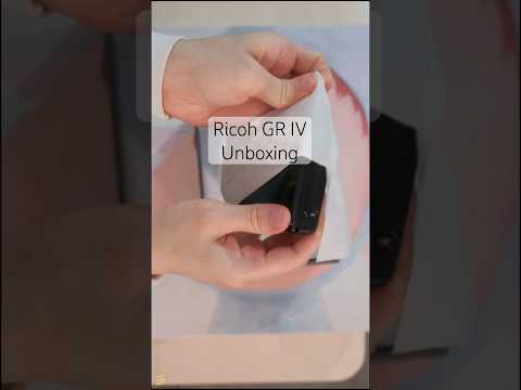 Ricoh GR IV Unboxing!