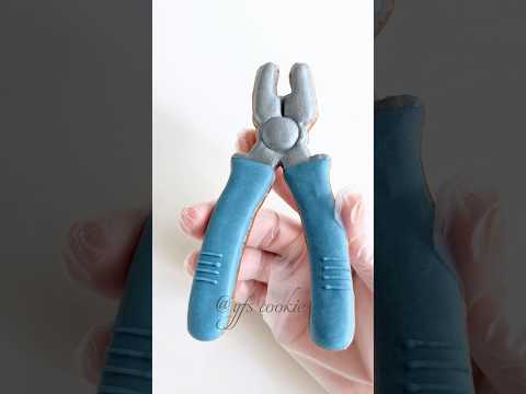 🧰Satisfying Father’s Day cookie decorating #cookiedecorating #royalicing #fathersday