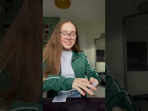 How many times did you watch this?#magic #womeninstem #change #swap #femalemagician