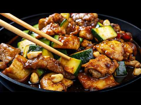 So kochen chinesische Restaurants Kung Pao Hühnchen  Zart, saftig und voller Geschmack