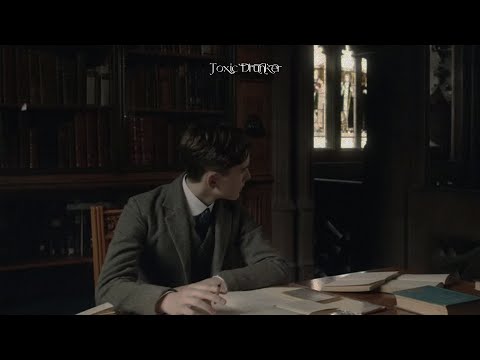 everyone is sleeping, you're studying pt.2 (dark academia playlist)