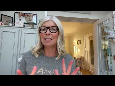 Flosstube 20 - Stitching Snow on Snow!