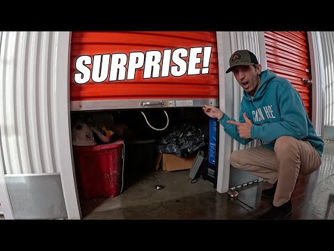 I Bought an ABANDONED Storage Unit for $100 - What's Inside?!