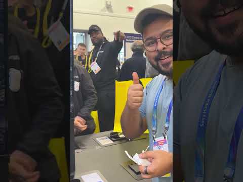 Insta360 Go Ultra looks crazy