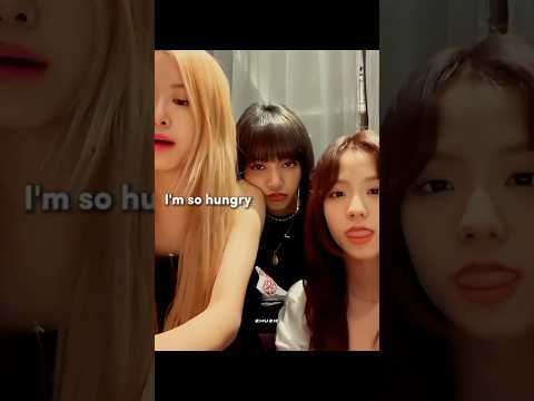 when Lisa flirting to Rosé                 #shorts