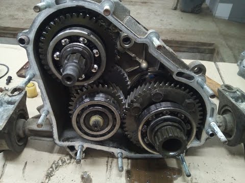 The NIVA 2121 4X4 transfer case howls... The bearings are dead!