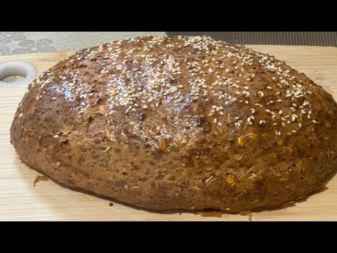 "The healthiest bread in the world! Cottage cheese and oatmeal. 💪 I eat and lose weight"