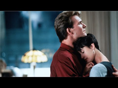 豆瓣8.3，这是我记忆中最早的人鬼电影，光听名字就感动一代人！【老景观影】经典《人鬼情未了》