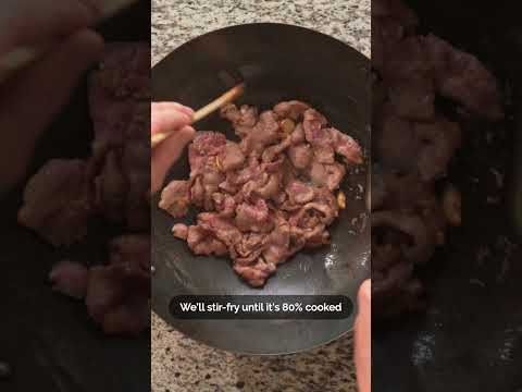 🥩 How to make Oyster Sauce Beef, like a Chinese chef! (蠔油牛肉) #Shorts