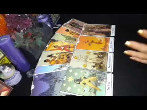 #حط_شخص_ببالك🫂 هل شايفك مميز👌 عنده طاقة قويه تجاهك🫶مشاعرة حب♥️ وانجذاب🥰 ايه خطواته لك⁉️