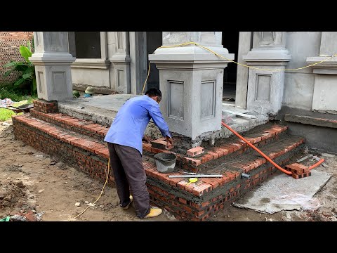Constructing Front Porch Steps With Sturdy And Luxurious Natural Bricks And Stones