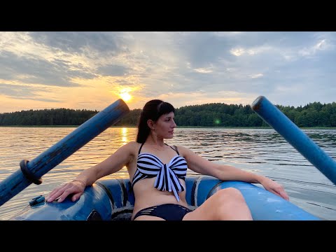 Ловим раков 🦞 на раколовки, выставляем кружки в поисках щуки 🐠 . Отдыхаем на берегу озера.