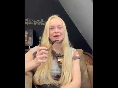 Pipe Tobacco of the Month - Kendal Gold Mixture No. 8 CV