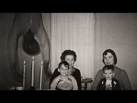 The Story Behind This Perfectly Normal Photo