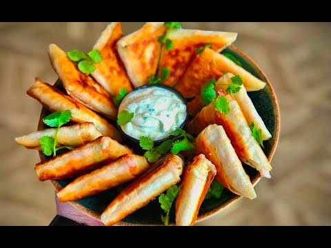 Треугольники из лаваша с ветчиной и сыром. Готовить быстро и легко. #простаяеда #простыерецепты