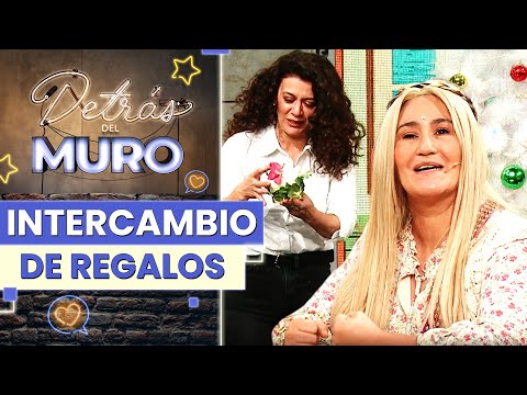 ¡VÍSPERAS NAVIDEÑAS! 👀 La reunión de apoderados jugó al amigo secreto - Detrás del Muro