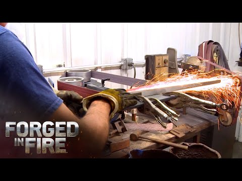 USA VS. FRANCE: Finalists Forge a Spadroon Sword (Season 4) | Forged in Fire