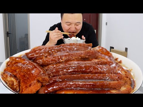 5 catties of pork belly, A Qiang made "pork", fat but not greasy