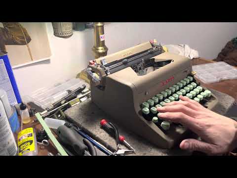 Royal Quiet DeLuxe Typewriter Complete Total Body Removal