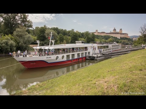 MS CELINA, Schiffstaufe vor dem Stift Melk