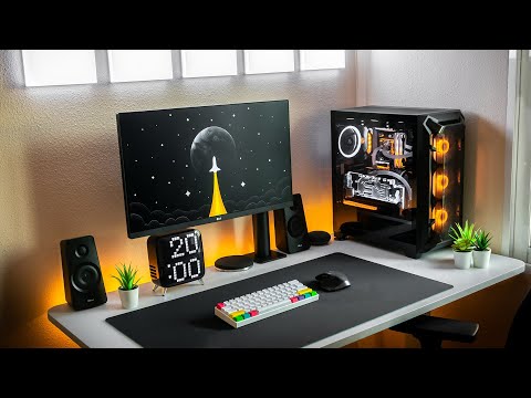 I Rated My Subscribers Desk Setups!