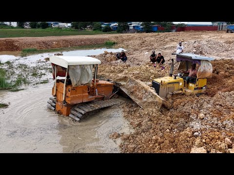 Incredible Handle With Care bulldozer Komatsu Drive Back Uploading Landslide Overturned Rescue KOMA…