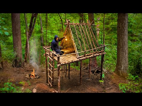 TREEHOUSE Survival Shelter - Off Grid Bushcraft | Raised Bed, Off the Ground, Overnight Survival