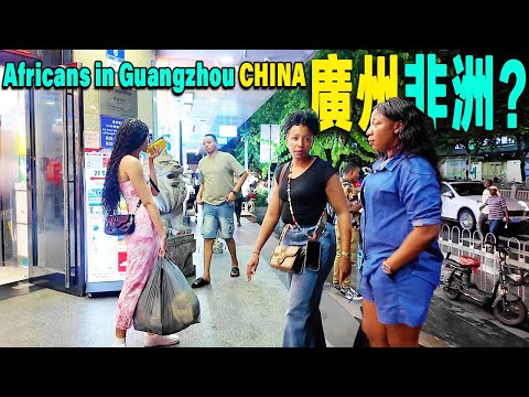 和三元里齊名，非洲人在廣州聚集區之一：小北路。我鑽進陰暗潮濕的城中村小巷子，許多國人和外國人蝸居在此。新疆烤饢店在這裏遍地開花。中國回族乞討者專向非洲穆斯林要錢。一路上全是非洲人。傳説是廣州女婿。