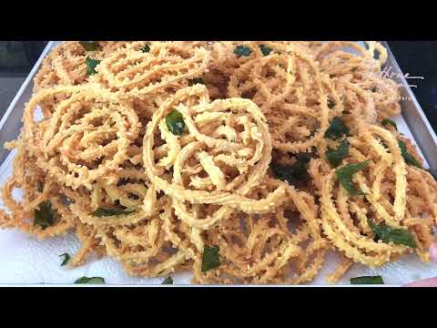 Salted Egg Yolks Murukku 金沙奶油姆鲁古 | 咸蛋姆鲁古