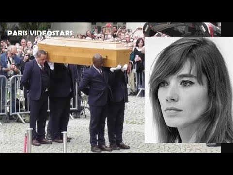 Les célébrités arrivent aux obsèques de Françoise Hardy le 20 juin 2024 à Paris