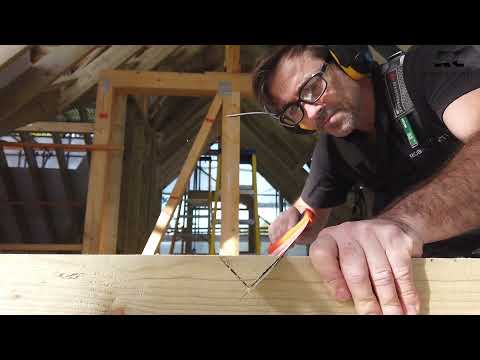 How to make common rafters with my framing square including cutting birdsmouths