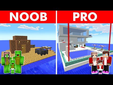 POOR vs RICH Water House Survival Battle in Minecraft
