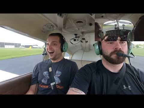 My friend does not know I’m a pilot, and I take the plane!