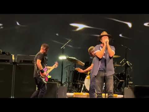Pearl Jam - Hold On (Raleigh NC Lenovo Center May 11, 2013 night 1)