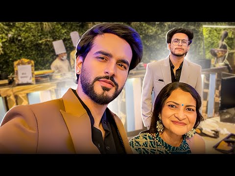 Shaddi mein khaya bahut saara khana 😅